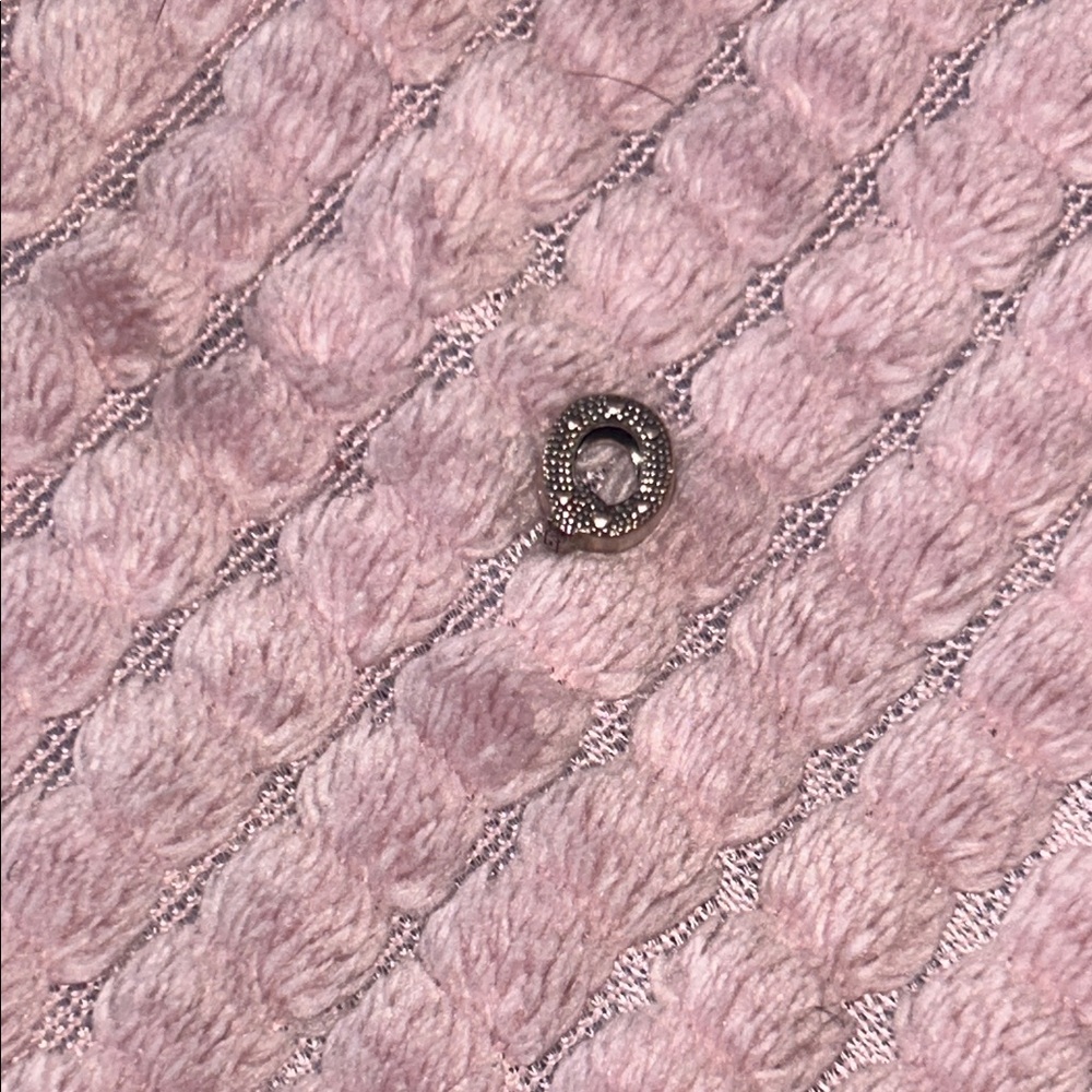 Letter Q Charm